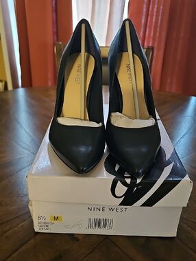Nine West Navy Blue Pointed-Toe Stiletto Pumps